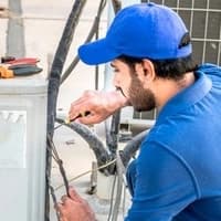 ac repairing guy